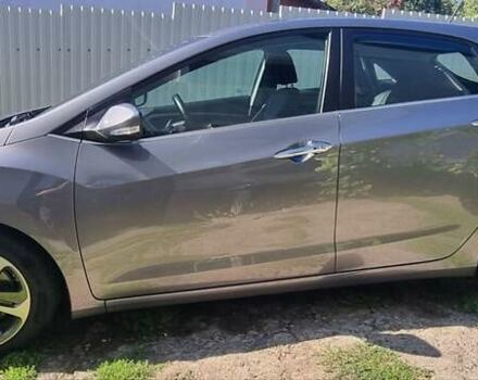 Сірий Хендай i30, об'ємом двигуна 1.6 л та пробігом 160 тис. км за 12500 $, фото 5 на Automoto.ua