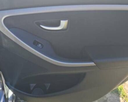 Сірий Хендай i30, об'ємом двигуна 1.6 л та пробігом 160 тис. км за 12500 $, фото 27 на Automoto.ua