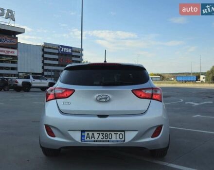 Серый Хендай i30, объемом двигателя 1.59 л и пробегом 83 тыс. км за 13500 $, фото 9 на Automoto.ua