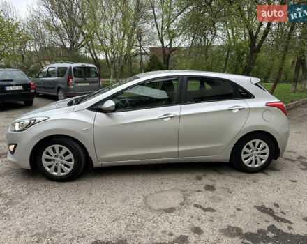 Серый Хендай i30, объемом двигателя 1.37 л и пробегом 130 тыс. км за 8800 $, фото 11 на Automoto.ua