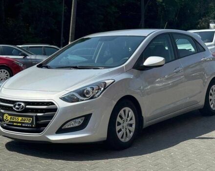 Серый Хендай i30, объемом двигателя 1.4 л и пробегом 124 тыс. км за 9700 $, фото 2 на Automoto.ua