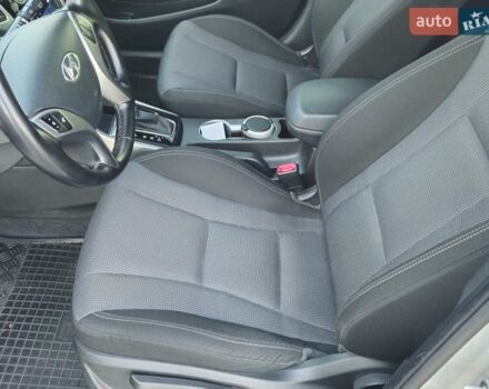 Серый Хендай i30, объемом двигателя 1.59 л и пробегом 83 тыс. км за 13500 $, фото 18 на Automoto.ua