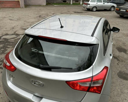Серый Хендай i30, объемом двигателя 1.37 л и пробегом 130 тыс. км за 8800 $, фото 12 на Automoto.ua