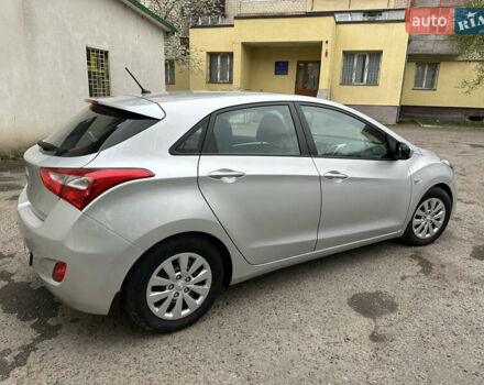 Серый Хендай i30, объемом двигателя 1.37 л и пробегом 130 тыс. км за 8800 $, фото 10 на Automoto.ua