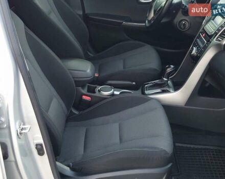 Серый Хендай i30, объемом двигателя 1.59 л и пробегом 83 тыс. км за 13500 $, фото 29 на Automoto.ua