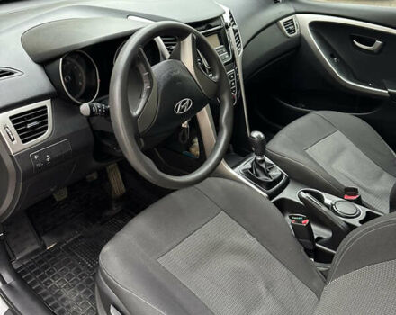 Серый Хендай i30, объемом двигателя 1.37 л и пробегом 130 тыс. км за 8800 $, фото 32 на Automoto.ua