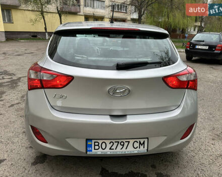 Серый Хендай i30, объемом двигателя 1.37 л и пробегом 130 тыс. км за 8800 $, фото 7 на Automoto.ua