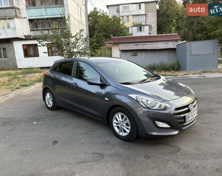 Серый Хендай i30, объемом двигателя 1.59 л и пробегом 178 тыс. км за 11800 $, фото 4 на Automoto.ua