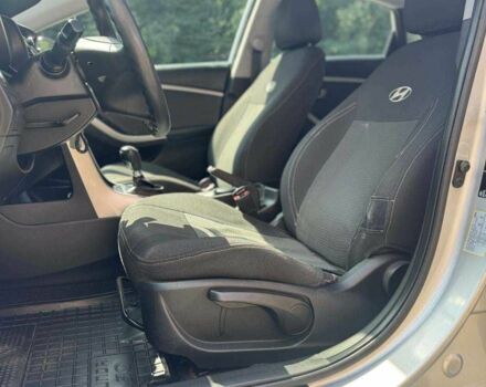 Серый Хендай i30, объемом двигателя 1.4 л и пробегом 124 тыс. км за 9700 $, фото 8 на Automoto.ua