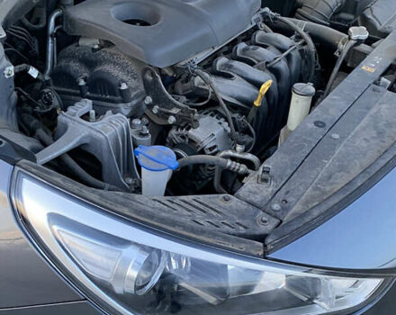 Серый Хендай i30, объемом двигателя 1.59 л и пробегом 27 тыс. км за 15900 $, фото 8 на Automoto.ua