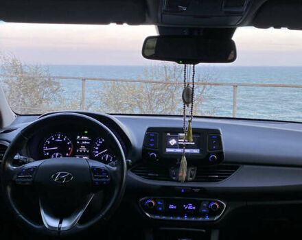 Серый Хендай i30, объемом двигателя 1.59 л и пробегом 27 тыс. км за 15900 $, фото 13 на Automoto.ua