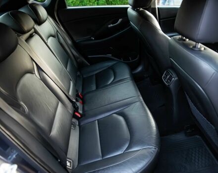 Серый Хендай i30, объемом двигателя 1.4 л и пробегом 30 тыс. км за 5599 $, фото 13 на Automoto.ua