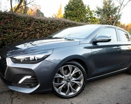 Серый Хендай i30, объемом двигателя 1.4 л и пробегом 30 тыс. км за 5599 $, фото 2 на Automoto.ua