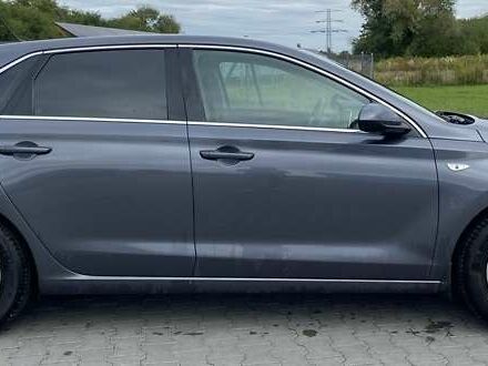 Серый Хендай i30, объемом двигателя 1.37 л и пробегом 83 тыс. км за 12500 $, фото 2 на Automoto.ua