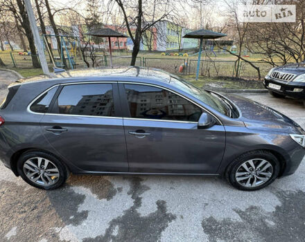 Сірий Хендай i30, об'ємом двигуна 1.59 л та пробігом 72 тис. км за 16400 $, фото 14 на Automoto.ua