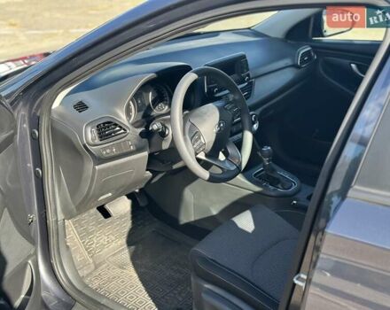 Сірий Хендай i30, об'ємом двигуна 1.5 л та пробігом 18 тис. км за 16200 $, фото 8 на Automoto.ua