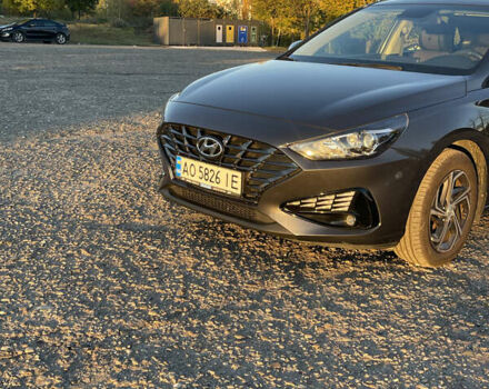 Серый Хендай i30, объемом двигателя 1.5 л и пробегом 72 тыс. км за 17800 $, фото 15 на Automoto.ua