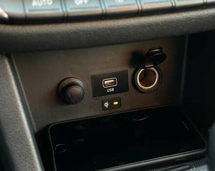 Серый Хендай i30, объемом двигателя 1.5 л и пробегом 72 тыс. км за 17800 $, фото 25 на Automoto.ua