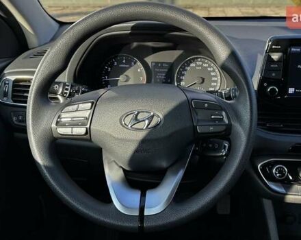 Серый Хендай i30, объемом двигателя 1.5 л и пробегом 76 тыс. км за 17017 $, фото 15 на Automoto.ua