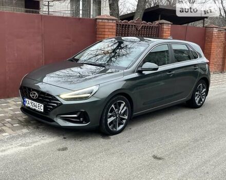 Сірий Хендай i30, об'ємом двигуна 1.5 л та пробігом 74 тис. км за 18500 $, фото 2 на Automoto.ua