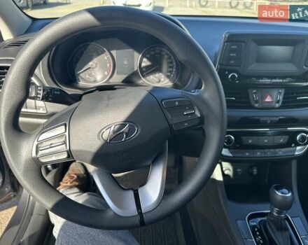 Сірий Хендай i30, об'ємом двигуна 1.5 л та пробігом 18 тис. км за 16200 $, фото 6 на Automoto.ua