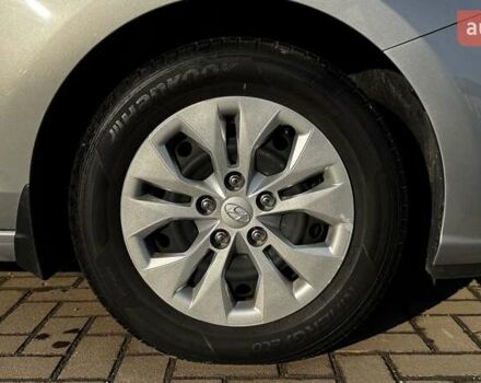 Серый Хендай i30, объемом двигателя 1.5 л и пробегом 76 тыс. км за 17017 $, фото 18 на Automoto.ua