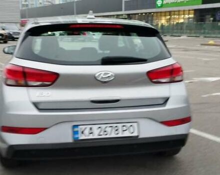 Серый Хендай i30, объемом двигателя 1.5 л и пробегом 50 тыс. км за 15700 $, фото 3 на Automoto.ua