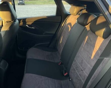 Серый Хендай i30, объемом двигателя 1.5 л и пробегом 72 тыс. км за 17800 $, фото 21 на Automoto.ua