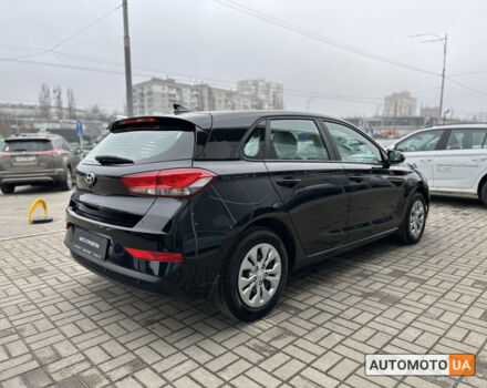 Серый Хендай i30, объемом двигателя 1.5 л и пробегом 50 тыс. км за 16800 $, фото 5 на Automoto.ua