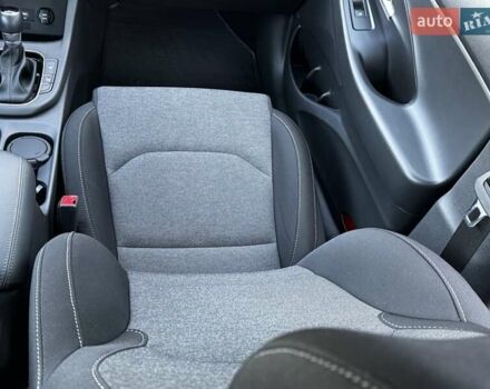 Серый Хендай i30, объемом двигателя 1.5 л и пробегом 27 тыс. км за 17800 $, фото 57 на Automoto.ua
