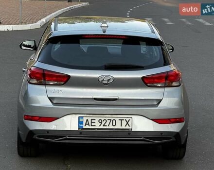 Серый Хендай i30, объемом двигателя 1.5 л и пробегом 27 тыс. км за 17800 $, фото 16 на Automoto.ua
