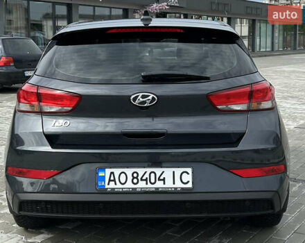 Сірий Хендай i30, об'ємом двигуна 1.5 л та пробігом 10 тис. км за 18300 $, фото 15 на Automoto.ua