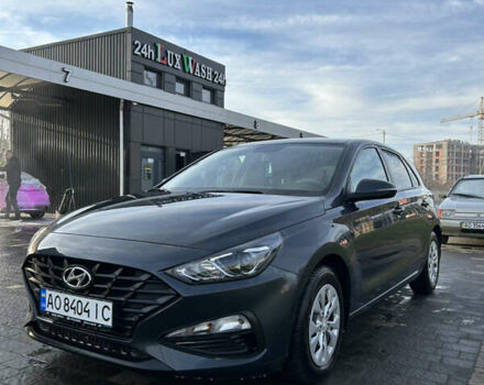 Серый Хендай i30, объемом двигателя 1.5 л и пробегом 18 тыс. км за 17800 $, фото 5 на Automoto.ua