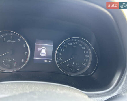 Серый Хендай i30, объемом двигателя 1.5 л и пробегом 18 тыс. км за 17800 $, фото 4 на Automoto.ua