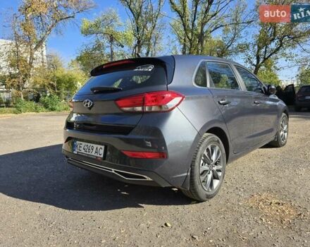 Серый Хендай i30, объемом двигателя 1.5 л и пробегом 14 тыс. км за 21100 $, фото 5 на Automoto.ua