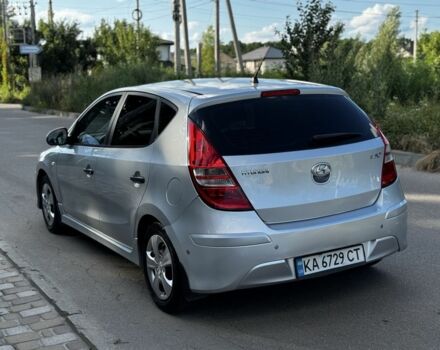 Серый Хендай i30, объемом двигателя 1.4 л и пробегом 79 тыс. км за 5990 $, фото 5 на Automoto.ua