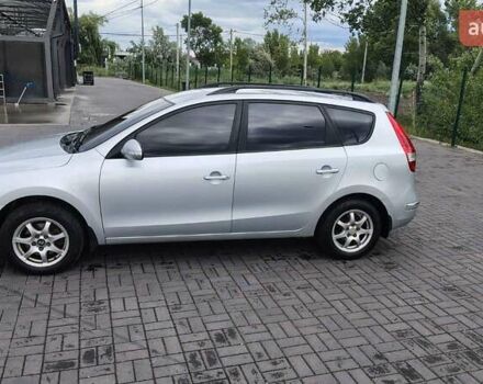 Сірий Хендай i30, об'ємом двигуна 1.6 л та пробігом 340 тис. км за 5200 $, фото 2 на Automoto.ua