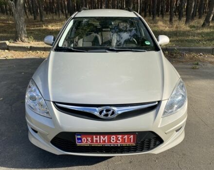 Серый Хендай i30, объемом двигателя 1.6 л и пробегом 209 тыс. км за 6999 $, фото 2 на Automoto.ua