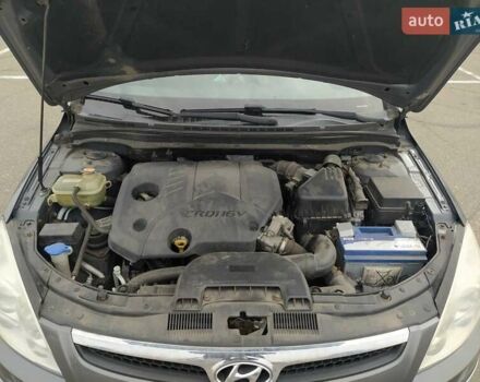 Серый Хендай i30, объемом двигателя 1.6 л и пробегом 248 тыс. км за 5350 $, фото 16 на Automoto.ua