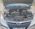 Серый Хендай i30, объемом двигателя 1.58 л и пробегом 270 тыс. км за 5000 $, фото 5 на Automoto.ua