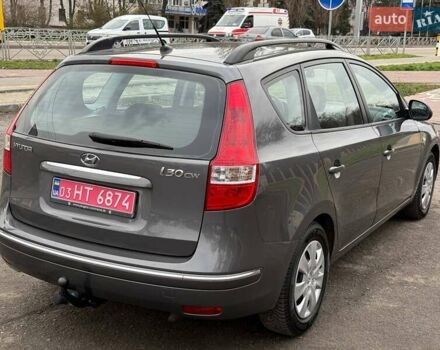 Сірий Хендай i30, об'ємом двигуна 1.6 л та пробігом 201 тис. км за 6800 $, фото 2 на Automoto.ua