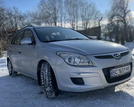 Сірий Хендай i30, об'ємом двигуна 1.59 л та пробігом 173 тис. км за 6200 $, фото 2 на Automoto.ua