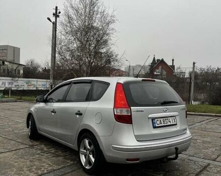 Серый Хендай i30, объемом двигателя 1.6 л и пробегом 197 тыс. км за 5999 $, фото 1 на Automoto.ua