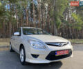 Серый Хендай i30, объемом двигателя 1.6 л и пробегом 209 тыс. км за 7100 $, фото 1 на Automoto.ua