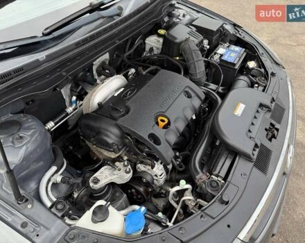 Сірий Хендай i30, об'ємом двигуна 1.6 л та пробігом 201 тис. км за 6800 $, фото 15 на Automoto.ua