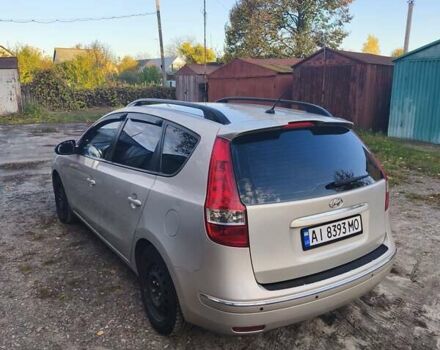 Серый Хендай i30, объемом двигателя 1.58 л и пробегом 270 тыс. км за 5000 $, фото 7 на Automoto.ua