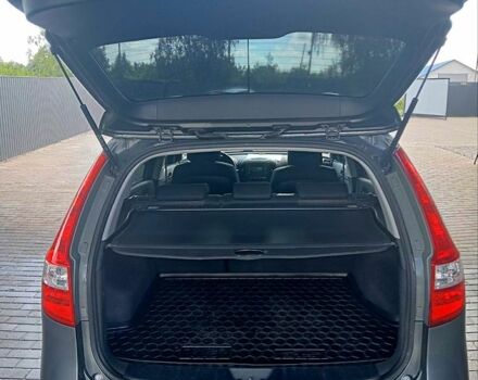 Серый Хендай i30, объемом двигателя 1.6 л и пробегом 204 тыс. км за 7000 $, фото 11 на Automoto.ua