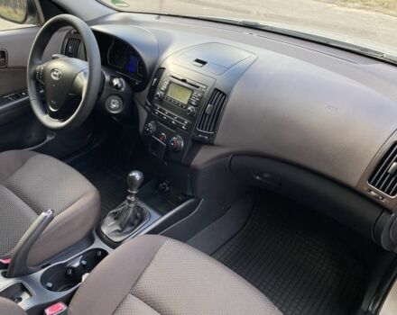 Серый Хендай i30, объемом двигателя 1.6 л и пробегом 209 тыс. км за 6999 $, фото 14 на Automoto.ua