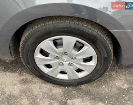 Сірий Хендай i30, об'ємом двигуна 1.6 л та пробігом 201 тис. км за 6800 $, фото 28 на Automoto.ua