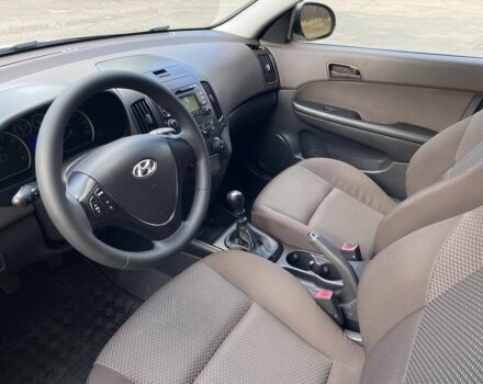 Серый Хендай i30, объемом двигателя 1.6 л и пробегом 209 тыс. км за 6999 $, фото 20 на Automoto.ua